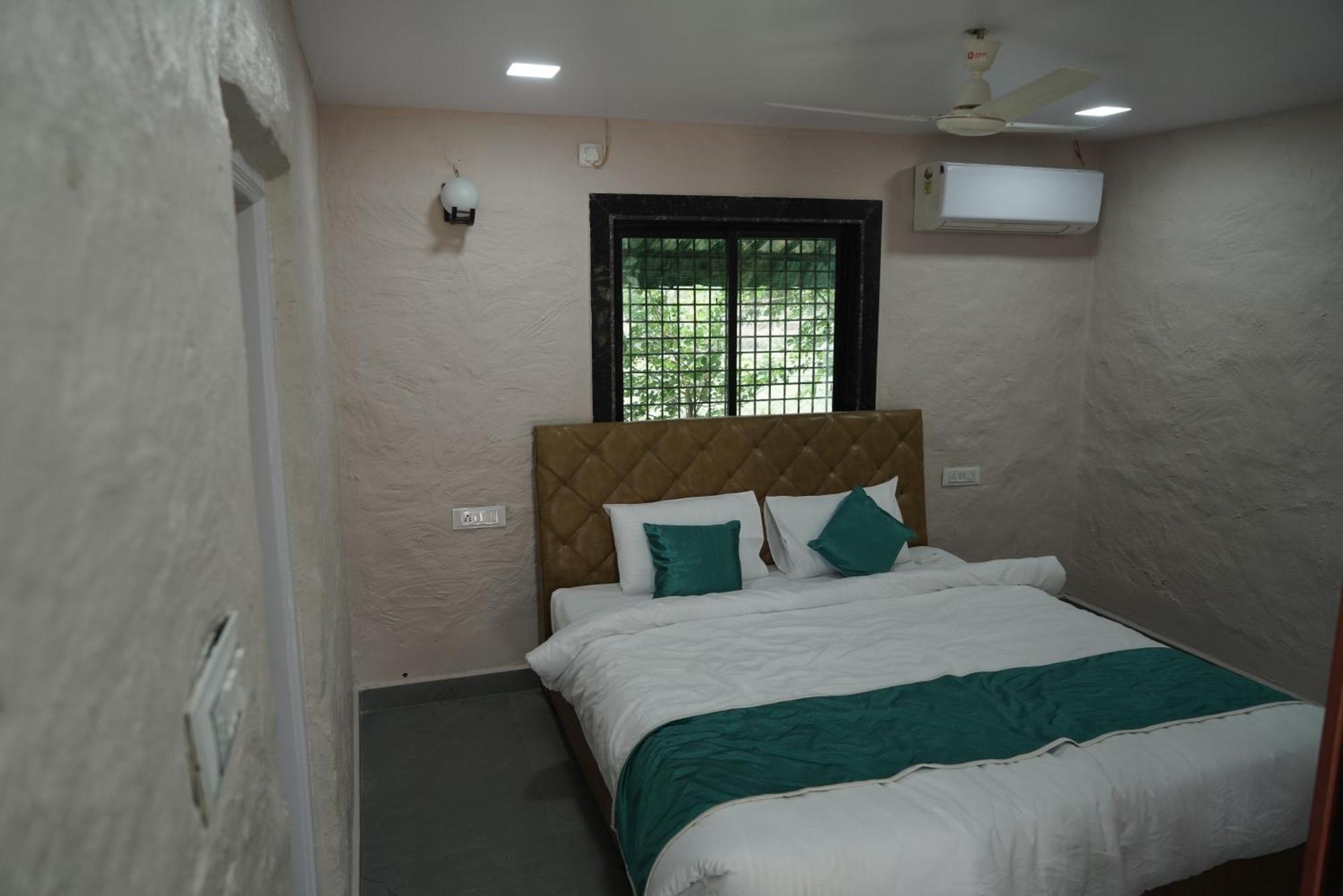 Tiger Sanskriti Resort Khawasa Exterior photo